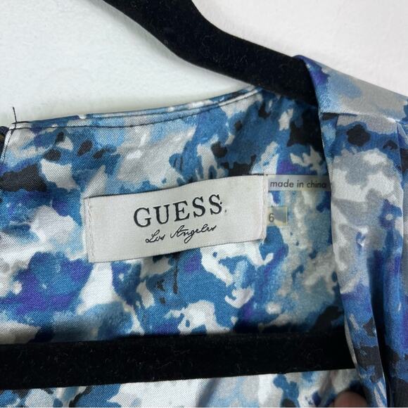 Guess Dress Women's Size 6 Blue Satin Sheath Chiffon Printed Vintage Y2K - Picture 4 of 10